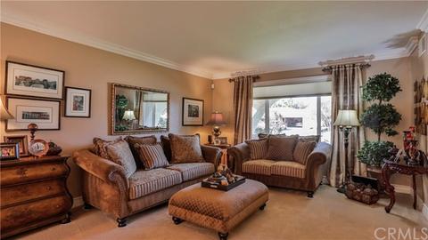 101 Chisholm, Redlands, CA 92373 photo 4