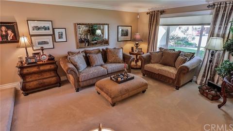 101 Chisholm, Redlands, CA 92373 photo 2