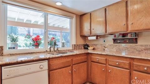 101 Chisholm, Redlands, CA 92373 photo 15