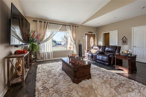35862 County Line Rd, Yucaipa, CA 92399 photo 5