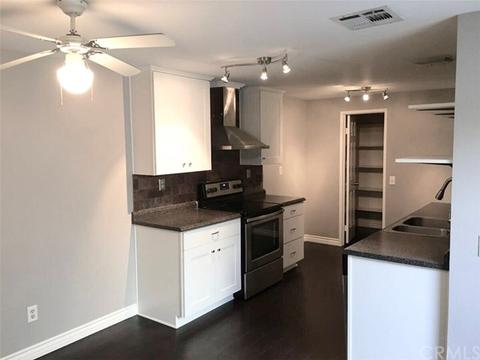 605 E Lugonia Ave #5, Redlands, CA 92374 photo 2