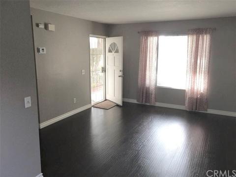 605 E Lugonia Ave #5, Redlands, CA 92374 photo 3