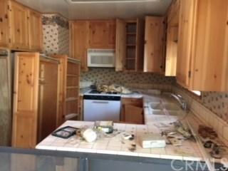 2021 Cedar Ln, Big Bear City, CA 92314 photo 8