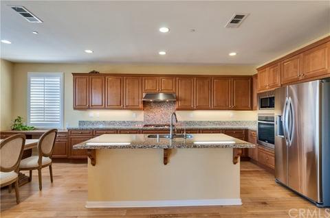 3237 Vista Pointe, Riverside, CA 92503 photo 6