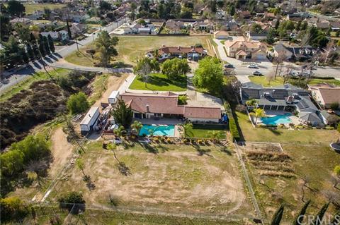 35930 Date Ave, Yucaipa, CA 92399 photo 29