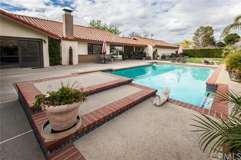 35930 Date Ave, Yucaipa, CA 92399 photo 22