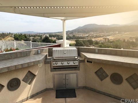 33365 Morning View Dr, Temecula, CA 92592 photo 9