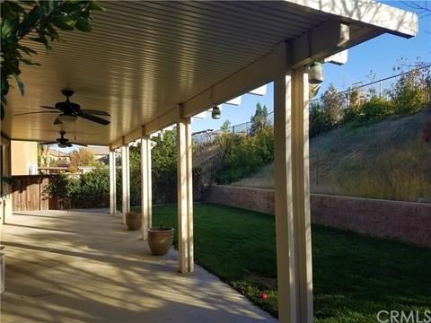 1363 Aztec Ct, Beaumont, CA 92223 photo 2