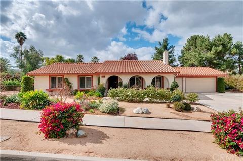 150 Carmody St, Redlands, CA 92373 photo 1