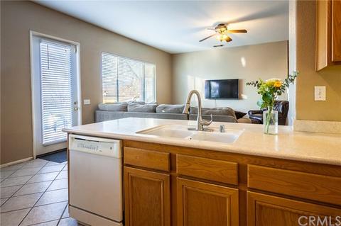 35316 Shade Tree Rd, Yucaipa, CA 92399 photo 15