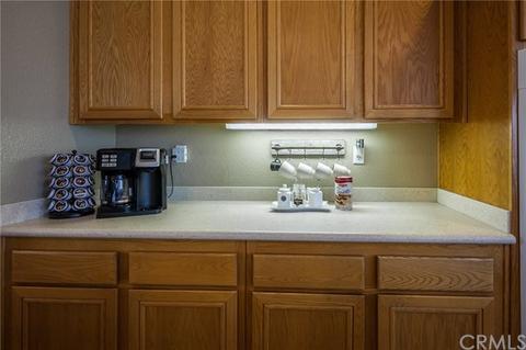 35316 Shade Tree Rd, Yucaipa, CA 92399 photo 17