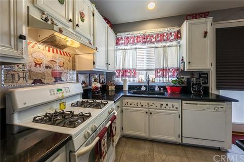 375 Falling Leaf Ln, Banning, CA 92220 photo 13