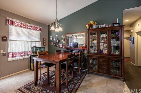 375 Falling Leaf Ln, Banning, CA 92220 photo 12