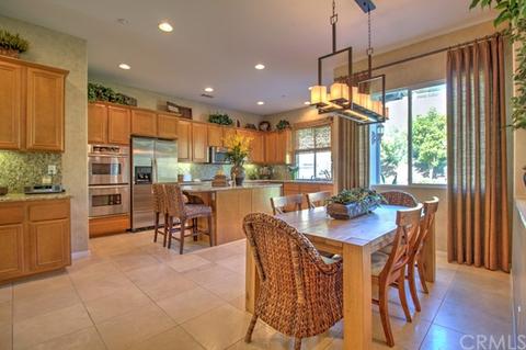 800 Creekside Dr, Redlands, CA 92373 photo 12