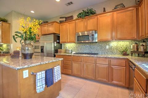 800 Creekside Dr, Redlands, CA 92373 photo 13