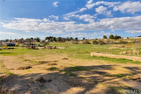 40374 High St, Cherry Valley, CA 92223 photo 22