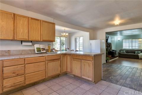 40374 High St, Cherry Valley, CA 92223 photo 11
