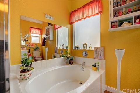 12312 Durango Ct, Victorville, CA 92392 photo 7