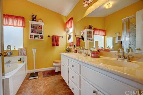 12312 Durango Ct, Victorville, CA 92392 photo 6