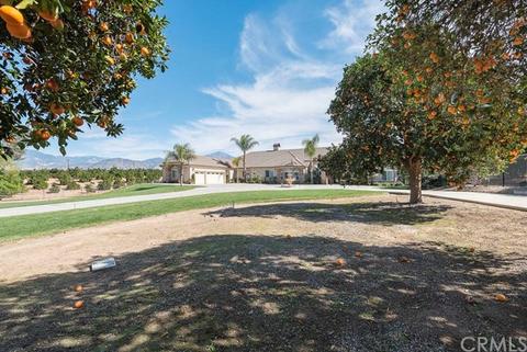 1509 Marion Rd, Redlands, CA 92374 photo 3