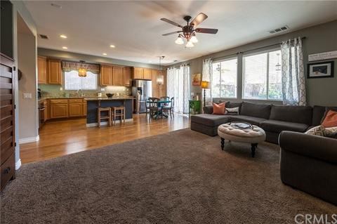 31123 Nice Ave, Mentone, CA 92359 photo 4