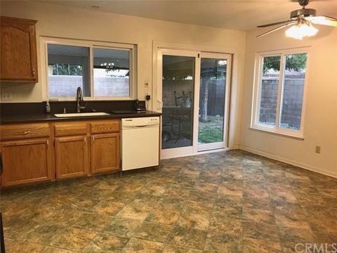 1306 Columbia St, Redlands, CA 92374 photo 4