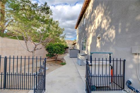 33085 Eagle Point Dr, Yucaipa, CA 92399 photo 37
