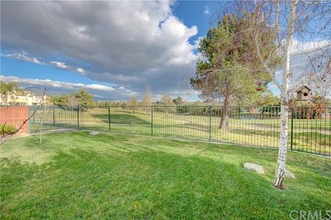 33085 Eagle Point Dr, Yucaipa, CA 92399 photo 34