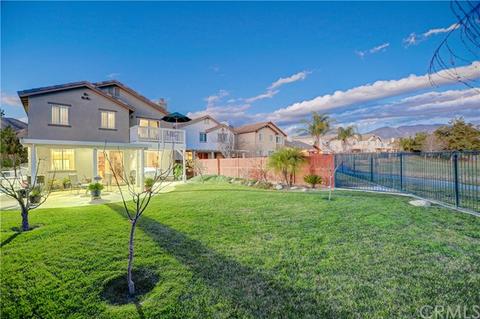33085 Eagle Point Dr, Yucaipa, CA 92399 photo 47