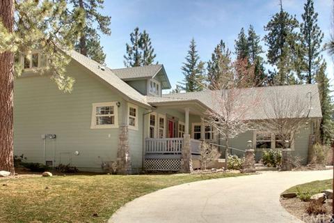 155 Lodgepole Pl, Big Bear Lake, CA 92315 photo 2