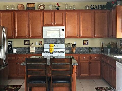 311 Spanos Park, Beaumont, CA 92223 photo 8