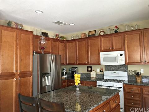 311 Spanos Park, Beaumont, CA 92223 photo 7
