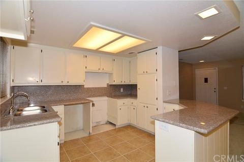 10565 9th Ave, Hesperia, CA 92345 photo 5