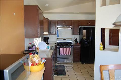 1733 Roy Ct, Beaumont, CA 92223 photo 9