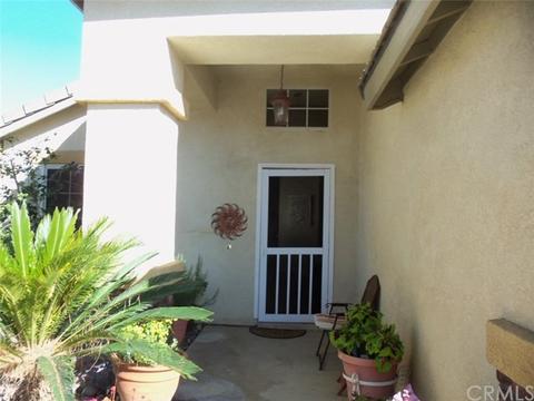 1314 Plumwood Ln, Mentone, CA 92359 photo 2