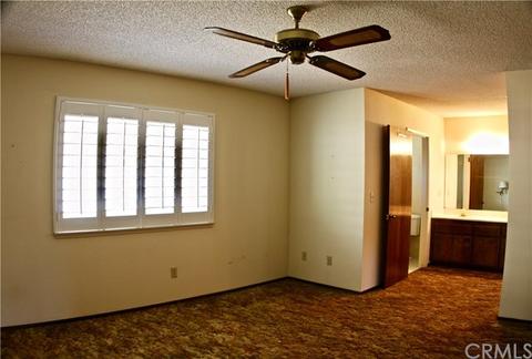 36047 Leah Ln, Yucaipa, CA 92399 photo 14