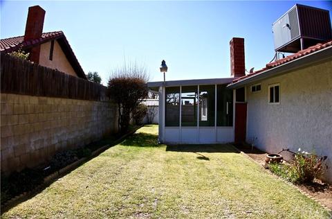 36047 Leah Ln, Yucaipa, CA 92399 photo 21