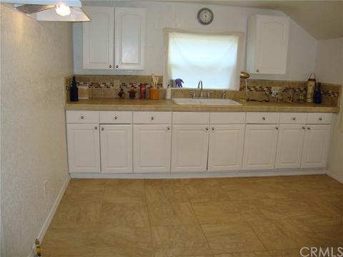 493 E Theodore St, Banning, CA 92220 photo 2