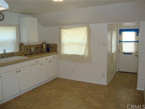 493 E Theodore St, Banning, CA 92220 photo 10