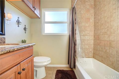 604 Via Vista Dr, Redlands, CA 92373 photo 35