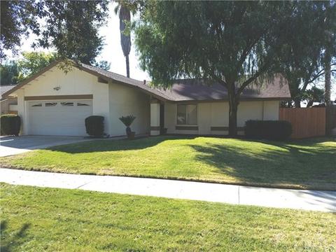 523 Adams St, Redlands, CA 92374 photo 2