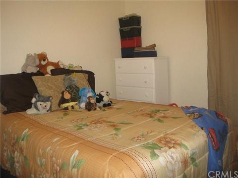 836 W Montrose St, Bloomington, CA 92316 photo 13