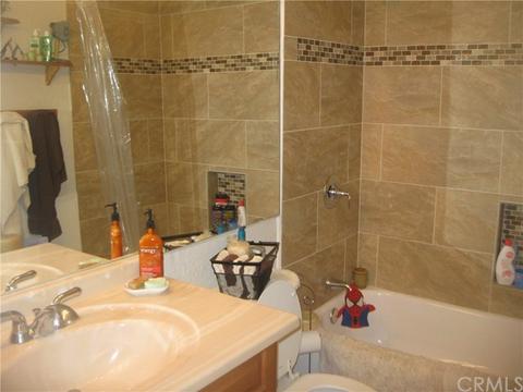 836 W Montrose St, Bloomington, CA 92316 photo 12
