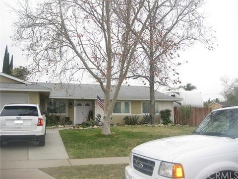 836 W Montrose St, Bloomington, CA 92316 photo 2