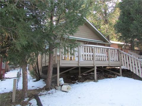 23925 Wildwood Ln, Crestline, CA 92325 photo 16