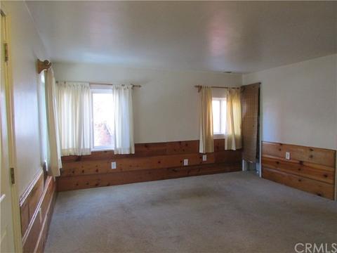 23925 Wildwood Ln, Crestline, CA 92325 photo 6