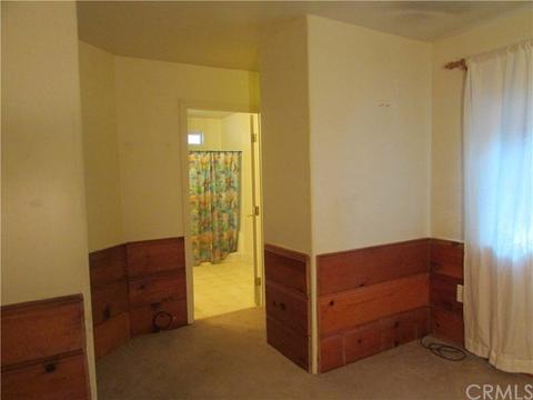 23925 Wildwood Ln, Crestline, CA 92325 photo 8