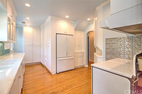 55 N Buena Vista St, Redlands, CA 92373 photo 15