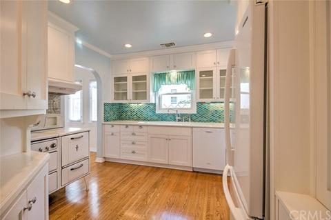 55 N Buena Vista St, Redlands, CA 92373 photo 17