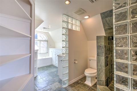 55 N Buena Vista St, Redlands, CA 92373 photo 33